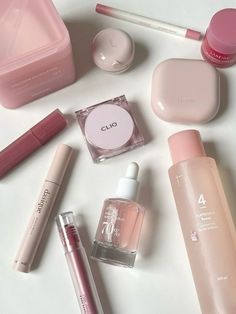 Clio Kill Cover, Olive Young, Makeup Accesories, Perfect Skin Care Routine, Fancy Makeup, Pretty Skin Care, Pretty Skin, Pink Makeup, Makeup Items