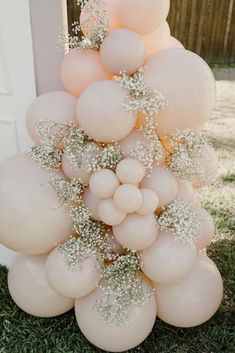 Fairy 2nd Birthday Party, Aesthetic Princess Birthday Party, Free Standing Decorations Party, Modern Princess Party Ideas, Princess Bridal Shower Theme, Fairy Party Balloon Arch, Back Decoration Ideas, Neutral Princess Party, Princess First Birthday Theme