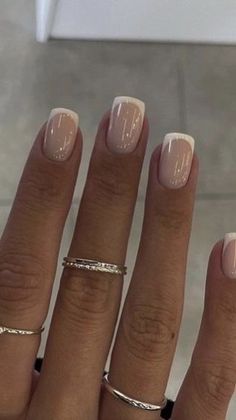 15 Gorgeous And Classy Short Nails For The Summer - Streetstylis #nails #beauty #nailsdesign #nailsideas #gelpolish #nailpolish #affiliate