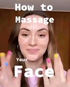 Massage Your Face, Good Jawline, Ways To Loose Weight, Body Massage Techniques, Facial Massage Routine, Bolesti Chrbta, Facial Tips