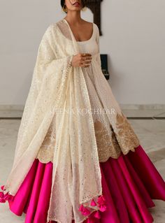 Desi Cocktail Dress, Cream Indian Outfit, Anarkali With Lehenga, Mast Magan, Heena Kochhar, Wedding Dresses Formal, Pengantin India, Indian Outfits Lehenga, Traditional Indian Dress