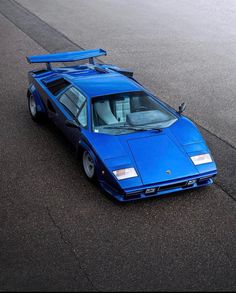 Lamborghini Countach Lp400, Lambo Countach, Countach Lp400, Blue Lamborghini, Volvo 240, Volkswagen Group, Lamborghini Countach, Car Aesthetic, Grand Palais