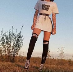 Comfy Egirl Outfits, Lazy Cute Outfits Summer, Alternative Style Women, Fall Egirl Outfits, Alt Female Outfits, Feminine Edgy Outfits, Trans Outfit Ideas, 2013 Aesthetic Outfits, Girly Alternative Outfits