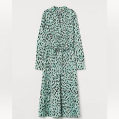 H&M Satin Midi Dress Size Xxs ( Can Fit A Xs And Maybe S) New Printed Satin Dress, Sparkly Shorts, Green Leopard Print, Satin Chemise, Calf Length Dress, Dress H&m, Casual Tanks, Gauze Dress, Satin Midi Dress