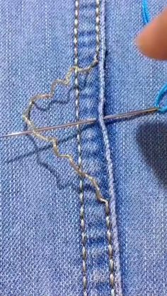 #Fashion #luxury #pants #paris Costume Special Effects, Tips Menjahit, Hand Stiching, Luxury Pants, Mending Clothes, Sewing Jeans, Invisible Stitch, Cross Stitch Geometric, Sewing Easy Diy