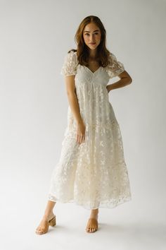 The Holden Lace Detail Midi Dress in Cream – Piper & Scoot Engagement Pics, Long Cream Dress, Maxi Dress Sleeves, Shower Dress For Bride, Court Wedding, Prom 2024, Wedding 2024, Square Neck Dress