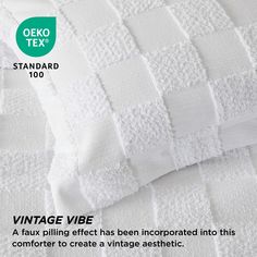 an advertisement for the vintage vibe mattress company