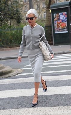 Elderly Outfits, Older Woman Outfit, 2000 Women, Short Layered Pixie, Hairstyles For Women Over 70, Layered Pixie Cut, Layered Pixie, Fashion Over Fifty, Flattering Hairstyles