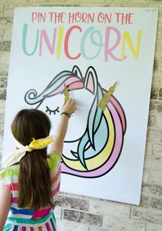 Unicorn Birthday Party Ideas Diy, Unicorn Birthday Party Ideas Decoration, Unicorn Birthday Party Food, Pin The Horn On The Unicorn, Unicorn Game, Diy Unicorn Birthday Party, Unicorn Games