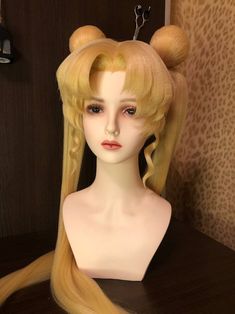 HeathersAtelier Sailor Moon Hairstyles, Sailor Moon Bangs, Paper Wig Cosplay, Cute Cosplay Ideas, Cosplay Wig Styling, Halloween Cosplay Ideas, 2023 Cosplay, Sailor Moon Wig, Female Cosplay Ideas