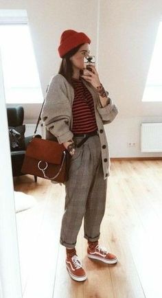 Autumn Fashion 2023 Women, Size 22w Outfits Curvy Fashion, Vintage Winter Outfits Women, Comfy Cocktail Outfit, Artsy Winter Fashion, Autumn Outfits Street Styles, Men’s Edgy Outfits, Milano Street Style Winter, Retro Looks Women Outfits