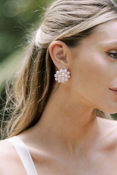 Add some elegance to your look with our Hello Gorgeous Ivory Pearl Cluster Earrings! Perfect for any occasion, these earrings will make you feel like a true stunner in seconds. Plus, who doesn't love a little extra shimmer and shine? Get ready to turn heads with these these pearl cluster earrings! These earrings feature gold hardware, faux ivory pearl clusters, a dome-like shape, and secure post backings. Statement Earrings Bride, Earrings Bride, Pearl Cluster Earrings, Shimmer And Shine, Shimmer N Shine, Pearl Cluster, Ivory Pearl, Hello Gorgeous, Cluster Earrings