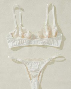 This Bridal Lingerie Set features a beautiful classic embroidery for a timeless touch. Its delicate design and feminine silhouette combine for a truly special look. The perfect accessory for any wedding night. Wedding Lingerie Outfit Night, Wedding Lingere, Bridal Intimates, Bridal Lingerie Set, Classic Embroidery, Wedding Night Lingerie, Bride Lingerie, Belle Lingerie, Delicate Design