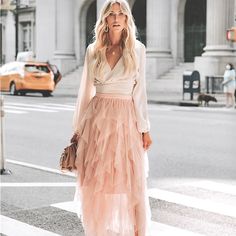 Channel Your Inner Carrie Bradshaw In This Beautifulruffle Tulle Midi Skirt! It Is Crafted With An Elastic Waistband. Self And Lining 100% Polyester Hand Wash Cold, Dry Flat. Size L: Length Measures 39” From Waist To Hem With A 28” Waist Carrie Bradshaw, Tulle Skirts Outfit, Gonna In Tulle, Pink Tulle Skirt, Tulle Maxi Skirt, Tulle Midi Skirt, Pink Tulle, Skirt Outfit, Crop Blouse