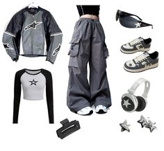 Streetwear Girls Outfit, Y2k Stargirl Outfits, Y2k Outfits Street Styles Aesthetic, Y2k Outfits Star, Outfit Inspo School Casual, Star Outfits Aesthetic, Star Girl Outfit Ideas, Streetwear Y2k Outfits, Star Girl Outfit Aesthetic