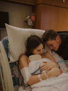 Foto Kelahiran, Baby Hospital Pictures, Hospital Pictures, Future Mommy, Moms Goals, Mommy Goals, Dream Family, Baby Hospital, Foto Baby