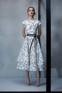 2019 Maticevski Show Collection, Stil Inspiration, Fashion Show Collection, Looks Style, Fashion Mode, Fashion Week Spring, Perfect Dress, Pretty Dresses, Classy Outfits