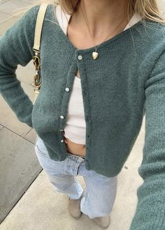 Skandinavian Fashion, Sweater Autumn, Oufits Casual, Uni Outfits, Stil Inspiration, Mode Ootd, Cardigan Outfits, Stockholm Fashion, Mode Inspo