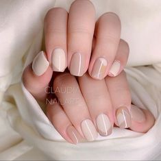 Minimal Nails Art, Hello Nails, Beauty Hacks Nails, Asian Nails, Hippie Nails, Simple Gel Nails, Beauty Nails Design, Beige Nails, Gel Nails Diy