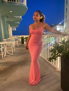 Pink Dresses On Black Women, Pink Sundress Black Women, Pink Dress On Brown Skin, Baddie Summer Dress, Maxi Dress Birthday Outfit, Sun Dress Black Women, Cute Dresses Black Women, Sun Dresses Black Women, Pink Dress Black Women