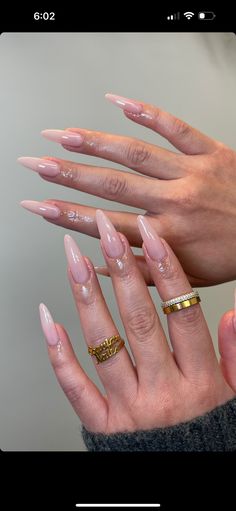 Ombré Gel X Nails, Natural Clean Nails Aesthetic, Natural Stilletos Nails, Ethereal Nails Almond, Fall Almond Nails Ideas, Stiletto Acrylic Nails, Long Almond Nails, Clear Acrylic Nails, Nude Nail Designs