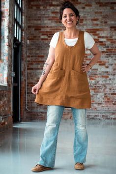 Studio Tunic Sewing Pattern - Etsy Studio Tunic Pattern, Plus Size Pinafore Dress Pattern, Sew Liberated Patterns, Apron Dress Pattern Free, Linen Clothes Patterns, Boho Sewing Patterns, Linen Tunic Pattern, Sewing Motivation, Linen Sewing Patterns