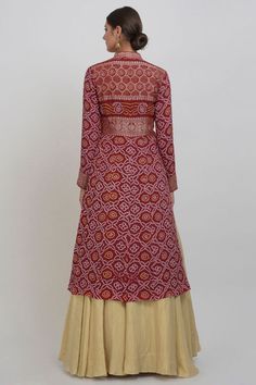 Anjul Bhandari, Golden Skirt, Saree Dresses, Saree Jacket, Saree Jacket Designs, Ethenic Wear, Neck Lines