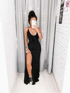 Clothes Inspiration, Red Prom Dress, Fashion 2020, Moda Fashion, Types Of Fashion Styles, Cute Casual Outfits