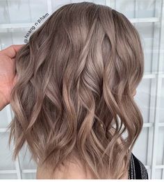 Blonde Hair Transformations, Brown Hair Looks, Brown Hair Inspo, Gorgeous Hair Color, Hair Color Light Brown, Who's Who, Brown Hair Balayage, Blonde Hair Looks