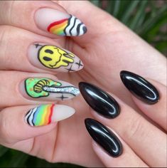 Маникюр Halloween Nails, Long Nails, Techno Nails, Trippy Nails, Colourful Nails, Armani Hotel, Cute Nail Designs, Creepy Cute, Instagram Aesthetic