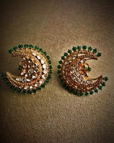 Polki Tops, Uncut Jewellery, Chand Bali, Big Stud Earrings, Ear Tops, Earrings Traditional, Van Cleef And Arpels Jewelry, Fine Jewelery, Indian Jewelry Earrings