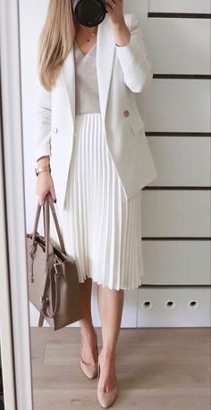 Professional Outfits Long Skirt, White Dress Business Professional, Modern Office Look Work Outfits, Cream Work Outfit, Casual Chic Attire For Women, Formal Church Outfits For Women, White Dress Office Outfit, Church Outfit Spring Classy, Work Dresses Summer