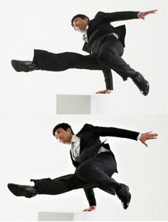 two pictures of a man in a suit jumping up and down with his legs spread out