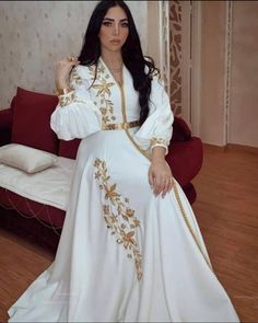 Abaya Kaftan Dress, Wedding Dress , Moroccan White Caftan Embroidered and Hand Beaded Kaftan Dress Wedding, Caftan Simple Chic, White Caftan, Abaya Mode, Kaftan Simple, Caftan Simple, Morrocan Dress, Morrocan Fashion, Hijab Stile