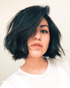 Perfect Wavy Bob Cut Hairstyle For Everyone: Diva Divine Hair Pelo Bob Ondulado, Brunette Bob Haircut, Trendy Bob, Pin Straight Hair, Chic Short Haircuts, Blonde Bob Haircut, Wavy Bob Haircuts, Cool Blonde Hair, Straight Hair Cuts