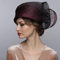 A TOUCH OF CHARM AND ELEGANCE This stylish hat glorifies your personality and enhances the positivity of your etiquette on all occasions. Whether you are attending a wedding reception, Kentucky derby, or visiting any other formal or informal event, it accentuates your style and glamour with all poise and diligence and takes your fashion to the very next level. *Created using high-quality blended colors handwoven sinamay fiber *Handmade; *Sizes 57-59; Safe & Quick delivery Made and designed in Fl Tea Party Outfits, Large Brim Hat, Blended Colors, Derby Fascinator, Vintage Fashion 1950s, Fashion Designers Famous, Types Of Hats, Women Hats, Elegant Hats