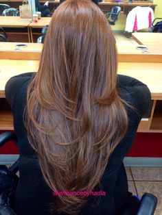 Long Layered Hair, Long Hair V Cut, V Shaped Haircut, Face Shape Hairstyles, Long Face Hairstyles, Really Long Hair, Hair Summer, Haircuts For Long Hair, Long Straight Hair