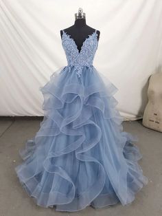 Beautiful Blue Straps Tulle Layers Long Party Dresses, Blue Evening Dr – Cutedressy Long Party Dresses, Purple Prom, Prom Dresses Elegant, Dresses Design, Lace Evening Gowns, Stunning Prom Dresses, Purple Prom Dress, Blue Party Dress, Blue Evening Dresses