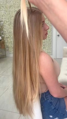 #Hairoil #hair #haircare #trendingreels #sevendays #pinerestpin #NaturalisPro #straighthair #longhair #hairideas #hairinspo #hairstyletutorial #Curly #daburamlahairoil #growhairfast #longthickhair #skinoil #nails #rosemaryoil #diffuseroil #dryscalptreatmenthairoil #shinnyhair #growthicklonghair #fasthairgrowth Grow Thick Long Hair, Amla Hair Oil, Hello Hair, Style Tutorial, Beautiful Braided Hair, Long Hair Tutorial, Hair Tips Video, Hairdos For Short Hair, Hair Tutorials Easy