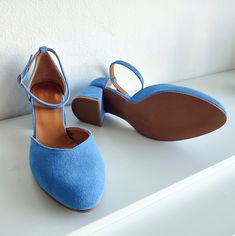 "❣ PRODUCT DESCRIPTION ♥Lightl Blue Suede Ankle Strap Pumps♥ Premium blue suede leather shoes manufactured to order. Add a splash of color to outfits in need of a pick-me-up! Handmade in Greece This handcrafted pair of suede shoes is the ideal present for women attending special occasions. We developed these block mid-heeled shoes using premium suede leather to assure the great quality of these shoes that you'll want to wear to any occasion. This pair of ankle strap pumps are long-lasting, high- Cobalt Blue Shoes, Graduation Shoes, White Bridal Shoes, Mid Heel Shoes, Embellished Shoes, Suede Leather Shoes, Handmade Leather Shoes, Shoes Handmade, Suede Block Heels