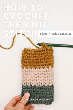 the crochet stitch is being used to make a small pouch with yarn on it