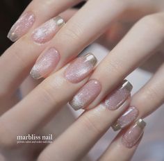 Nail Art Elegant Classy Beautiful, Nails Art Tutorial, Manicure 2023, Bridal Wedding Nails, Grow Long Nails, Longer Nails, Winter Manicure, Eye Nail Art, Beauty Hacks Nails