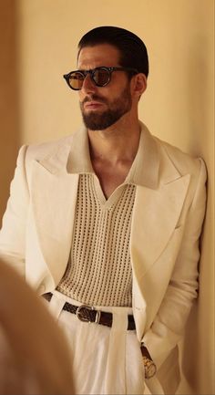 Wedding Suit Inspo Men, Old Hollywood Style Men, Men’s Summer Suit Wedding, Mens Summer Suits Style, Men’s Suits Wedding Summer, Summer Cocktail Outfit Men, Creative Cocktail Attire Men, 70s Wedding Outfit, Men’s Cocktail Outfit