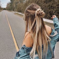 Beauty, Hair Styles, Hair, Peachy Aesthetic, Tangled, Cute Hairstyles, Abstract Artwork, Hairstyles