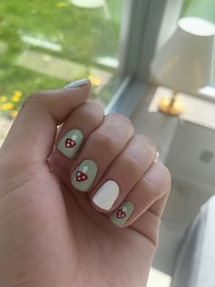 Easy Mushroom Nails, Cute Short Nail Design Ideas, Short Mushroom Nails, Super Short Nails Ideas Simple, Kids Nails Cute Simple, Nail Designs For Teens, Nail Designs For Kids, Ratchet Nails, Nail Designs Easy Diy