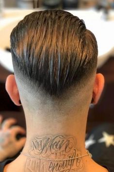 Mens Ponytail Hairstyles, Taper Fade Short Hair, Fashion Hair Styles, Men Fade Haircut Short, Male Haircuts Curly, Mens Hairstyles Fade, Shaved Hair Designs, Beautiful Haircuts