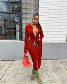 Autumn and Winter Fashion Pit Strip Flared Sleeve Dress Bodycon Midi Dresses, Fitted Knit Dress, Burgundy Midi Dress, Long Sleeve Fitted Dress, Boho Swimwear, Bodycon Midi, Bell Sleeve Dress, Types Of Skirts, Midi Dress Bodycon