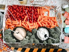 https://us.shein.com/20pcs-Shovel-Shaped-Disposable-Spoon-p-3209560-cat-3158.html Car Veggie Tray, Veggie Tray Construction Party, Construction Fruit Platter, Construction Party Fruit Tray, Construction Birthday Party Veggie Tray, Truck Veggie Tray, Construction Veggie Tray, Construction Fruit Tray, Dump Truck Veggie Tray