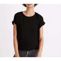 Madewell ~ Mc763 Solid Black Cuffed Sleeve Shirred Top 100% Viscose Women's Size: Small S New With Tag Approximate Measurements (Flat): Pit To Pit: 25" Length (From Shoulder To Hem): 23" Measurements Should Be Used As A Guide, As Sizing Differs From Brand To Brand And Style To Style. Smoke-Free Home Colors And Textures May Vary Slightly From Photos. Shirred Top, Home Colors, Madewell Top, Cuffed Sleeve, Cuff Sleeves, Black Shorts, Top 100, Solid Black, Madewell