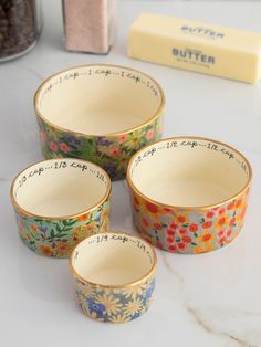 Ceramic Nesting Measuring Cups - Multi Floral-view 1 Fun Kitchen Ware, Cute Home Utensils, Cool Household Items, Cottage Style Appartment, Fun Plates And Bowls, Kitchen Decor Bright, Fun Boho Living Room, Ceramic Berry Colander, Cute Bakeware